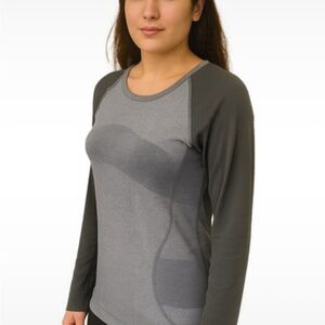 Two Tone Seamless Workout Top Size 8 (M) | Moisture-Wicking